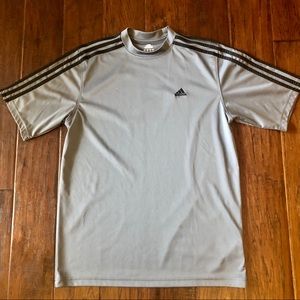 ‼️5/25‼️Adidas athletic top